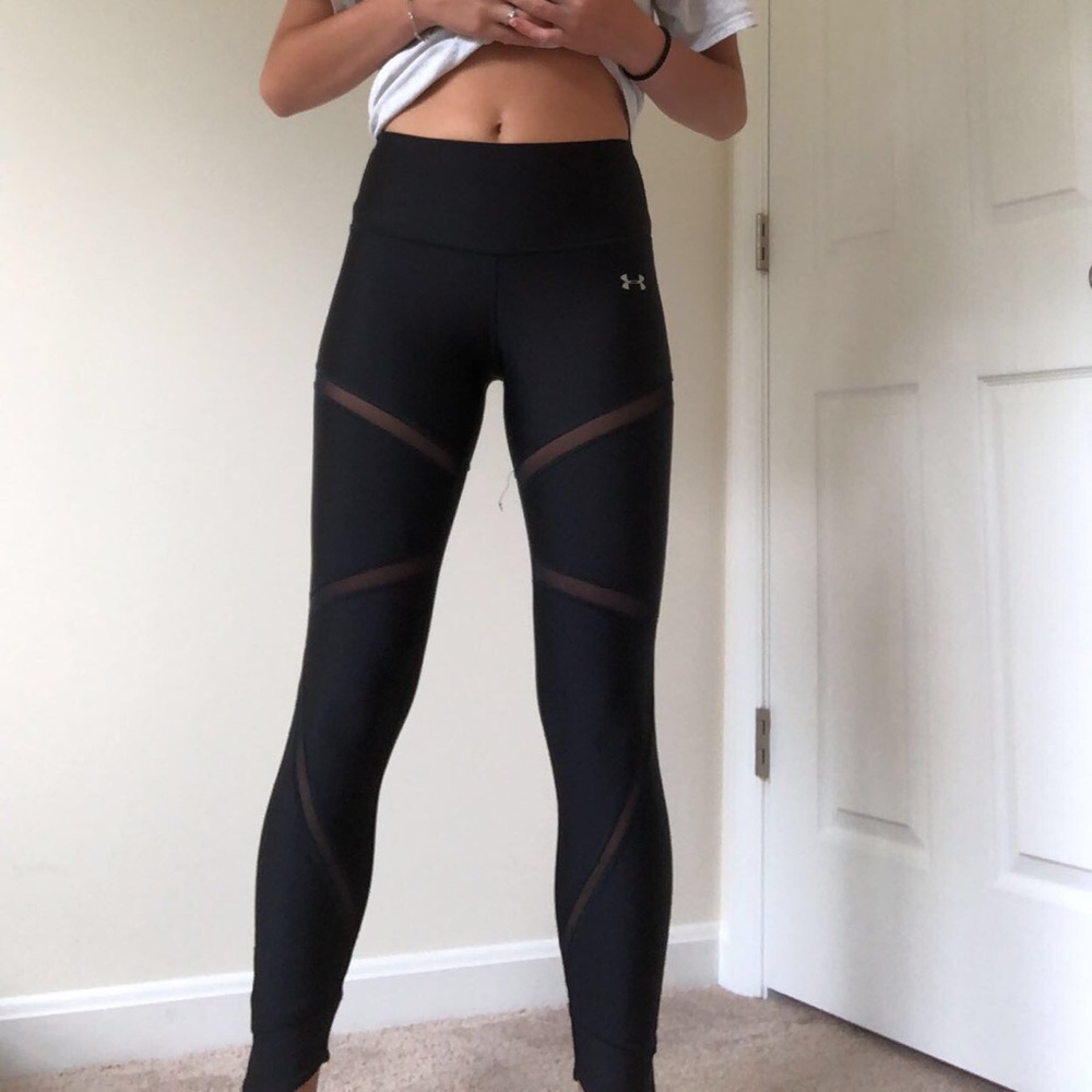 Black leggings